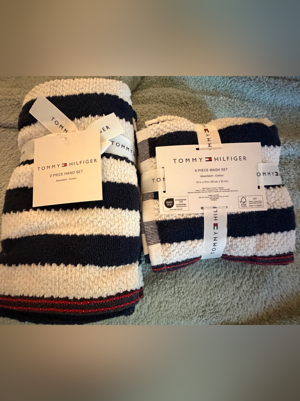 Tommy Hilfiger Hand Towel and Washcloth bath set